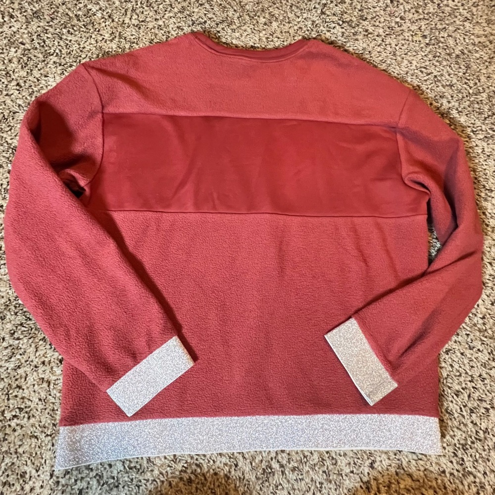 Nike Womens Fleece Crewneck Sweatshirt Red Silver Glitter Trim Small RN56323 - Picture 7 of 7